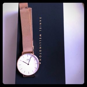 Daniel Wellington Classic Petite Melrose